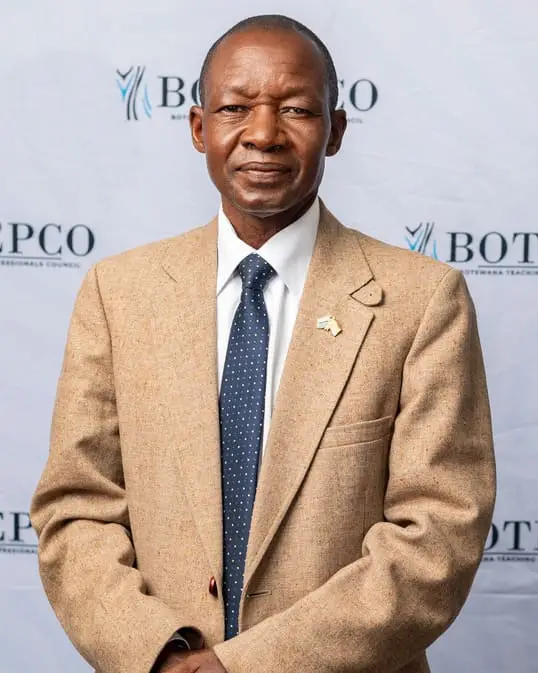 Dr. Moses Balipi Mphutshana